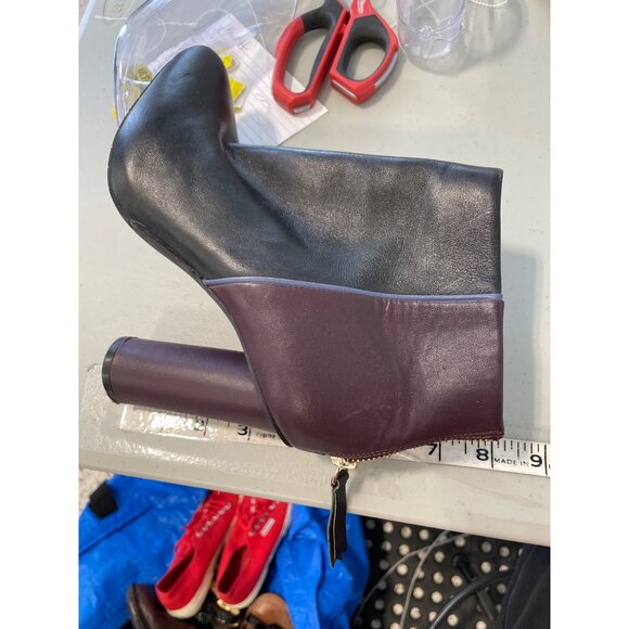 CAbi Bisset Colorblock Bootie Women 8 Wine Mulberry Black Leather High Heel Chic - Picture 8 of 10